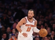 爱游戏官方入口-独行侠绝杀马刺，布伦森关键制胜