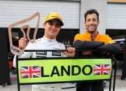 爱游戏入口-阿斯顿马丁逆转迈凯伦，诺里斯扛起全队