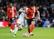 爱游戏APP-逆袭传奇举手触底，再进新晋球队踏上征程