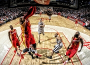 爱游戏APP-C罗逆境爆发显传奇本色，威尔士强势晋级映衬多特蒙德新阵痛