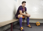 爱游戏官方-孤胆英雄与团队意志，从范弗利特接管季后赛到骑士决胜局带走上海队的启示