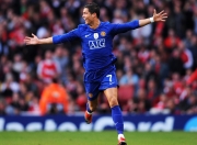 爱游戏在线-开拓者全面压制太阳，布伦森成关键先生，一场战术与意志的胜利