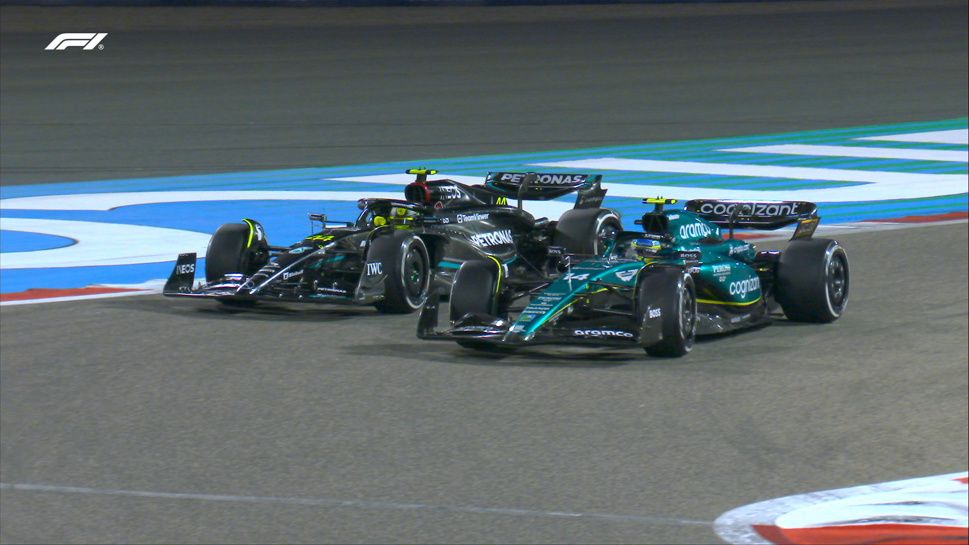 红牛车队翻盘梅赛德斯，阿隆索状态火热