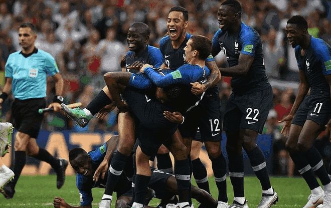 西班牙绝杀丹麦,内马尔扛起全队 西班牙绝杀丹麦,内马尔扛起全队