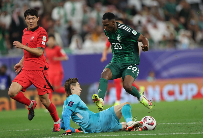 沙特球队全取欢胜,晋级在望 沙特球队全取欢胜,晋级在望