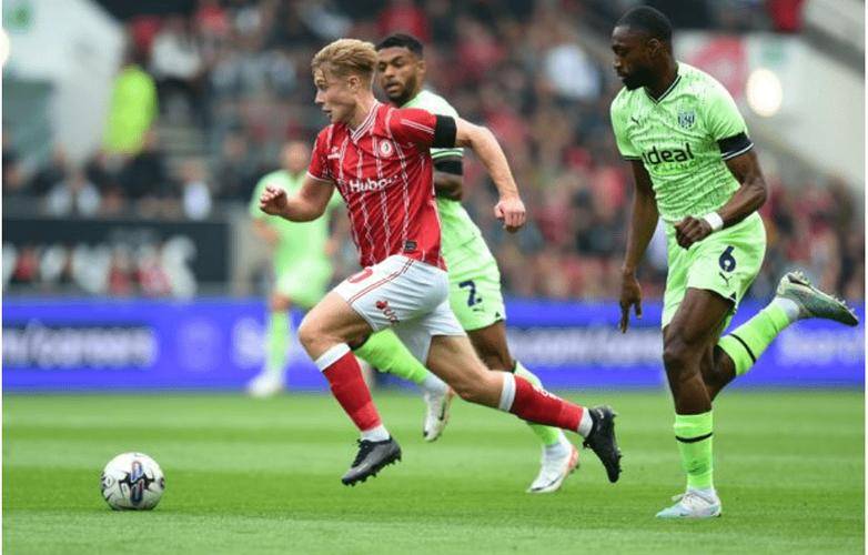 布里斯托城队客场不敌考文垂城，积分维持不变