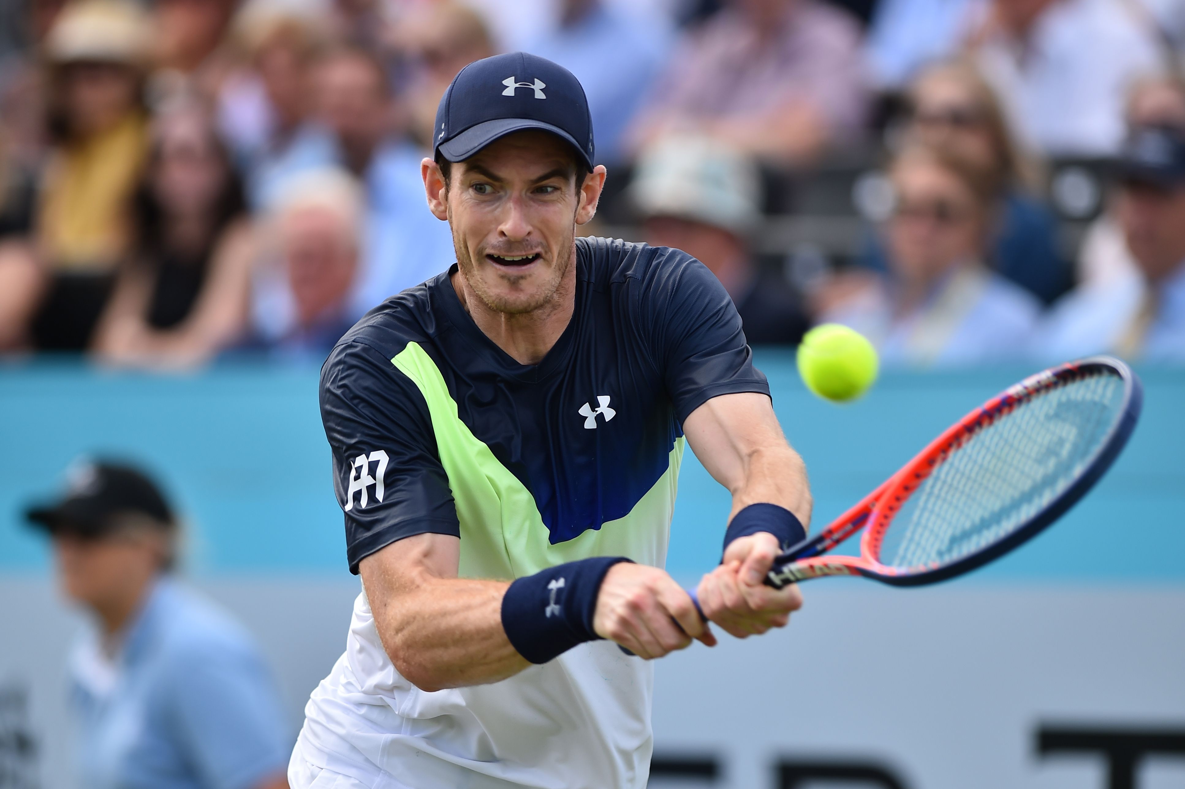 欧洲网球队险胜澳大利亚网球队，穆雷关键制胜